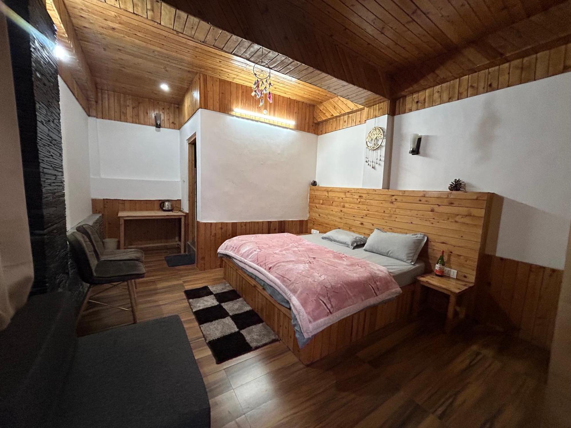 The Himalayan Sukoon Villa Near Jibhi Banjār Extérieur photo