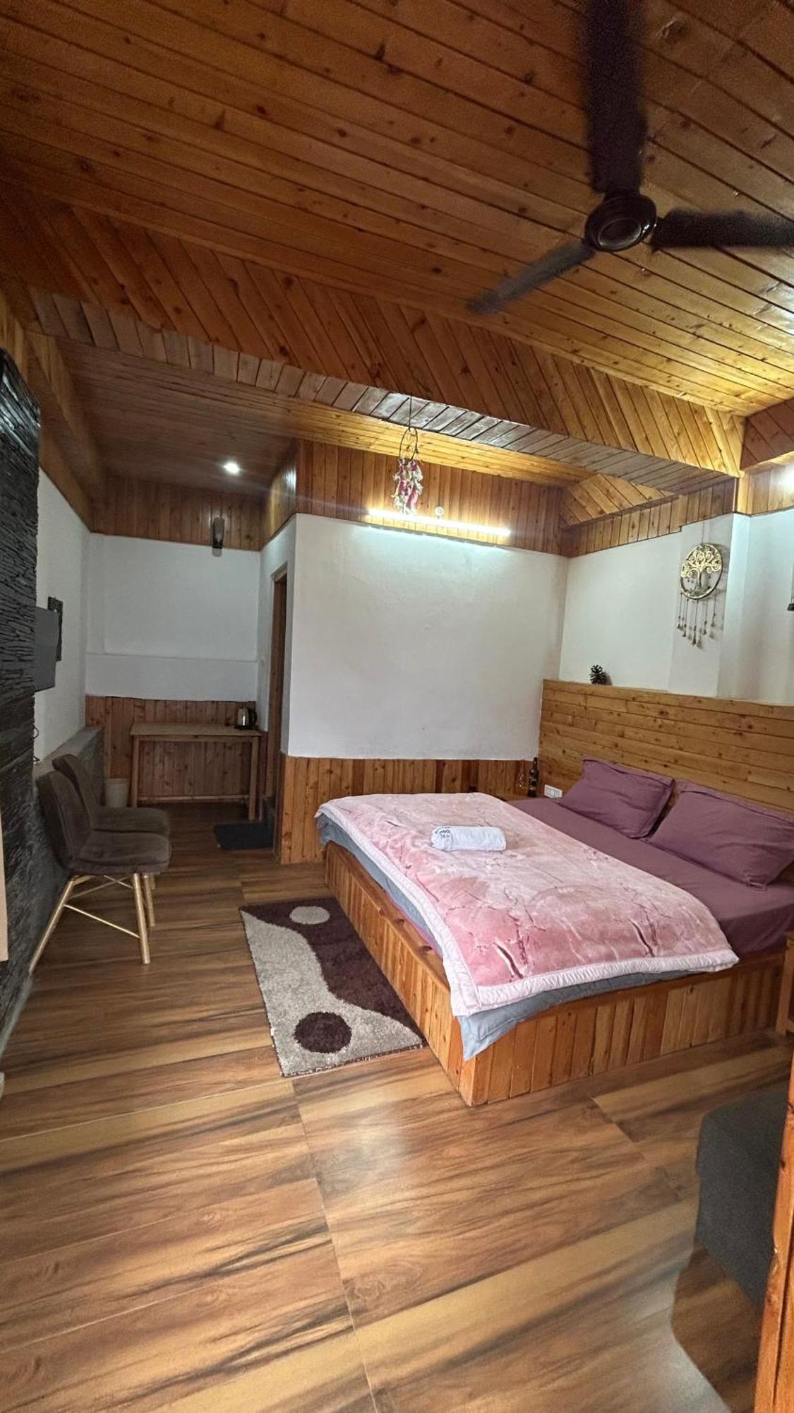 The Himalayan Sukoon Villa Near Jibhi Banjār Extérieur photo